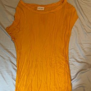 Dress yellow orange in very good condition